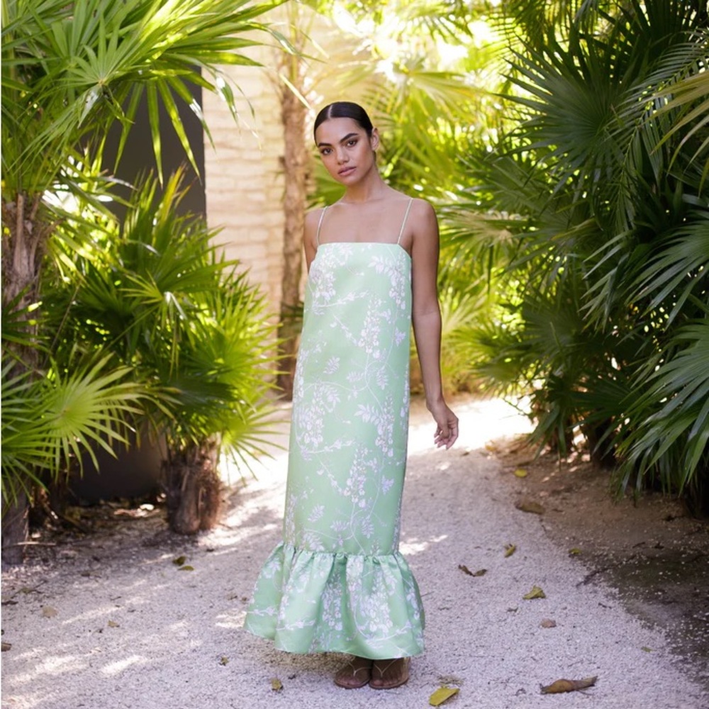 Elegant Green Floral Dress